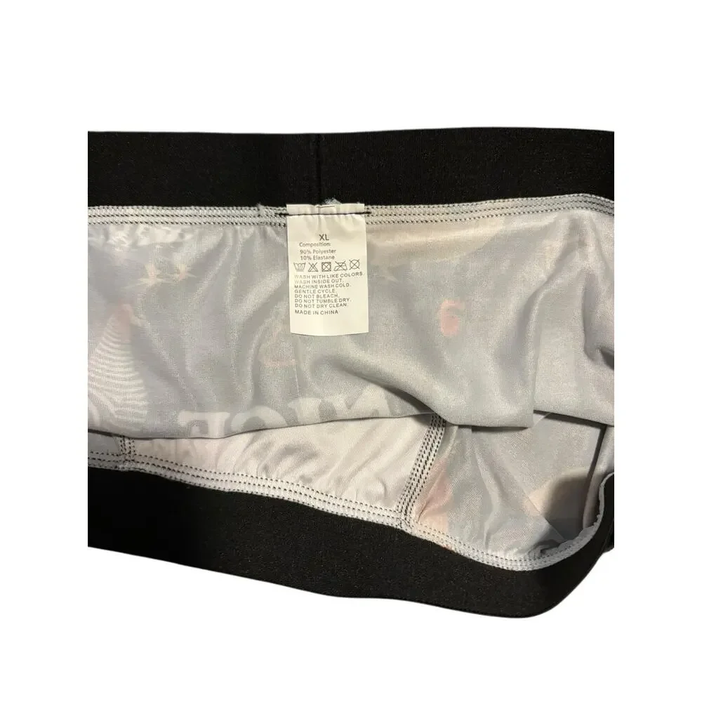Men’s Rooster Pattern Briefs Size XL